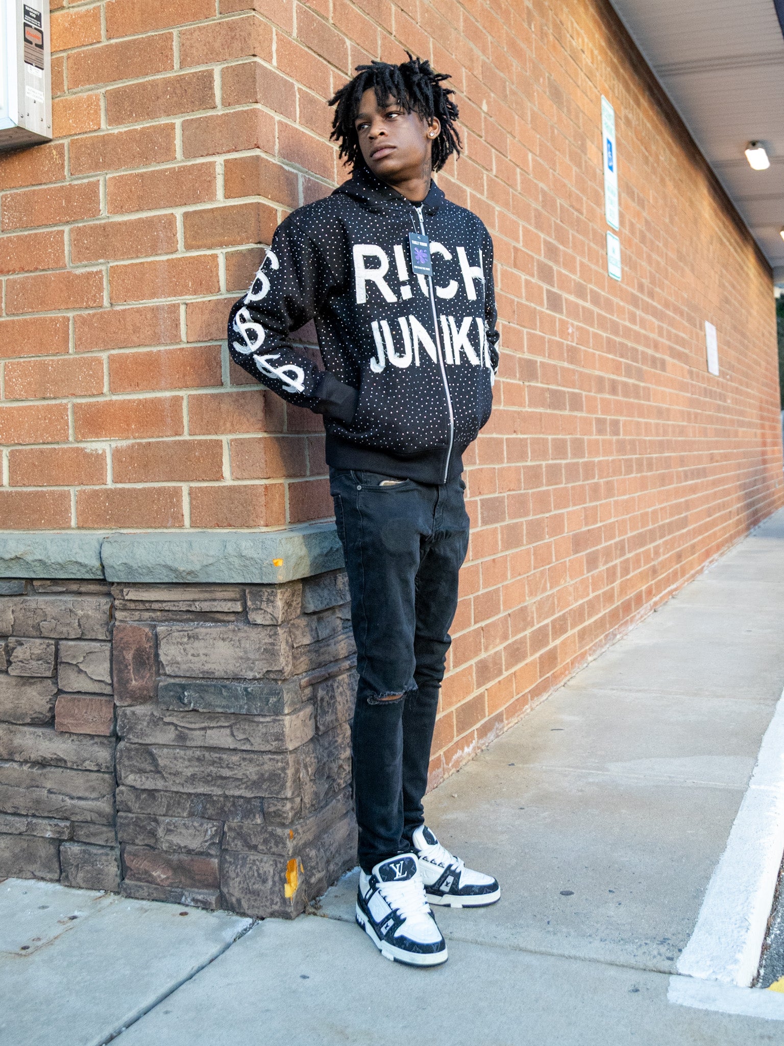 VaultVisions™ “Dark Knight” Black R!ch Junkie Jacket – Luxury Unisex Streetwear | Free Shipping