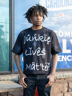 VaultVisions™ “Junkie Live$ Matter” Black Distressed (Lightly Cropped) Unfaded Tee Edition (400GSM) – Unisex Heavy Cotton Streetwear | Free Shipping
