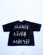 VaultVisions™ “Junkie Live$ Matter” Black Distressed (Lightly Cropped) Unfaded Tee Edition (400GSM) – Unisex Heavy Cotton Streetwear | Free Shipping